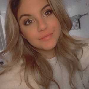 Meet your Posher, Angelarose